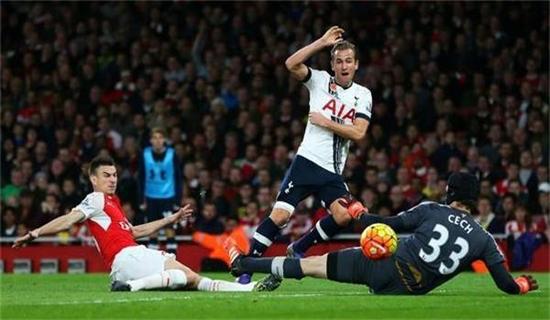 缺席了大量 缺席了大量